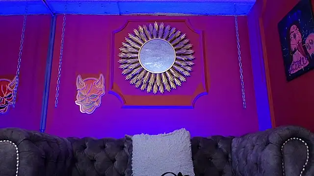 Julieta_Russell webcam