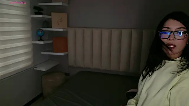 Megan_mooree_ webcam