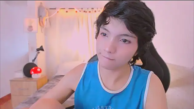 sweet_allan (M young) - 🎀 jerk off Allan 5 minutes🎀