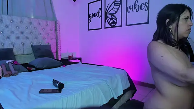 nicolee_millerr webcam