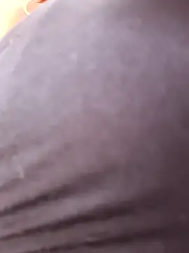 roxanasexy2025 webcam