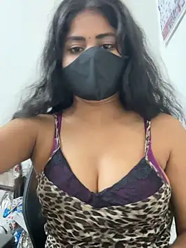 sexy-riyaa43 webcam