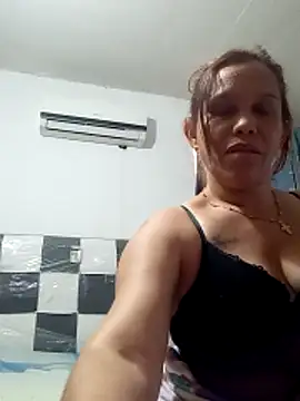 alexandra-queen webcam