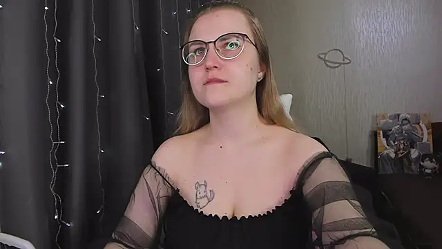 MissBrightShine webcam