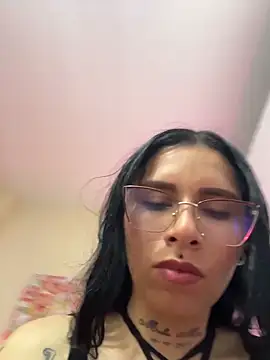 Monserratbdsm1 webcam