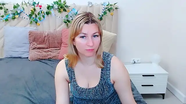 Incredible_Ariela webcam