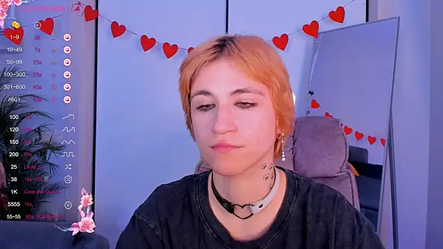 AutumnWhisper webcam