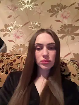 AlinaLove3213 webcam