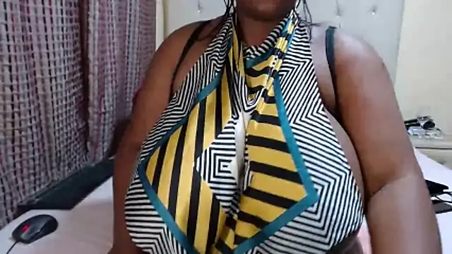 CHOCOLATEDARKBUSTYX webcam