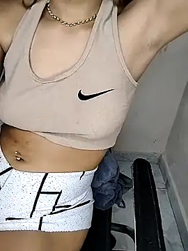 fofinhaa12 live sex cam