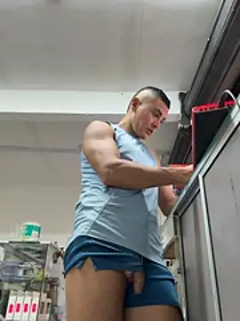 Paul22cm-'s live cam