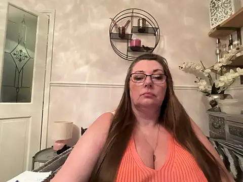 BuxomKitty_BBW webcam