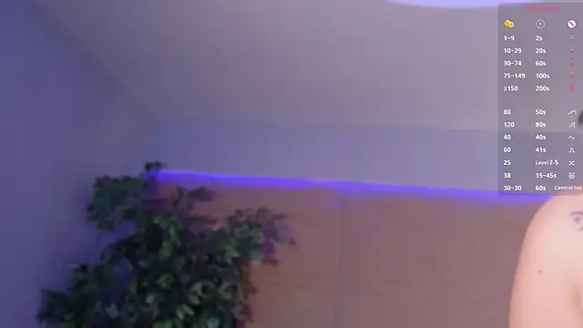 HannahMontgomery webcam