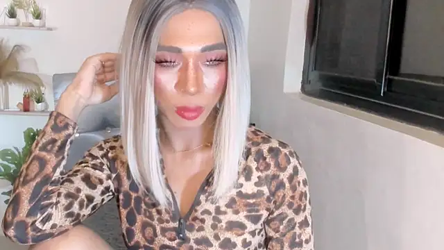 TsBlackHORSECOCKcalix webcam