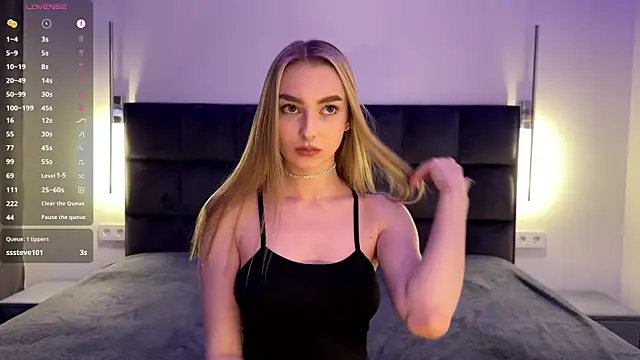 GoldieHarrington webcam