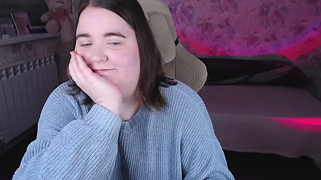 Estelle_Hicks webcam