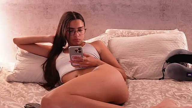 Nicky_and_Blake webcam