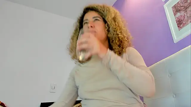 Charlotte11-11 webcam