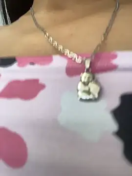 Webcam Model (Rosa_25x) is live