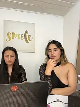 Antonella_Julieta webcam