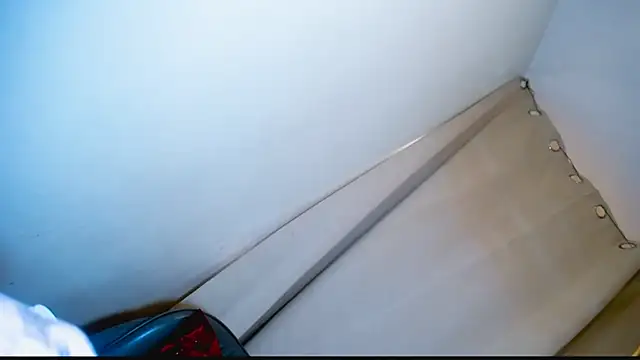 goddess_athena69 (T teen) - ride in dildo