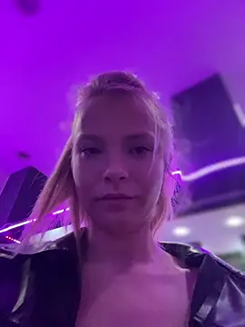 AnastasiaAniess live sex cam