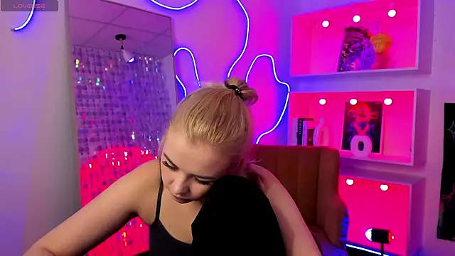 StephanieSweety webcam