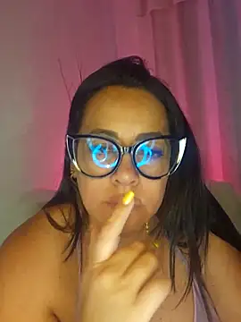 Nicoleefaith_ webcam