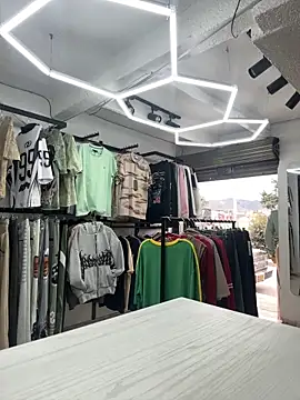 Miss_Bella_Flame webcam