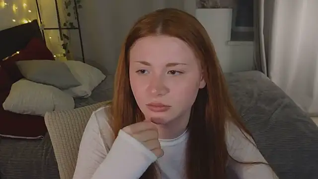 Freckle_Diyana webcam