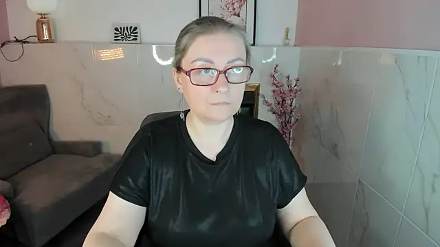 AlexandraKind webcam