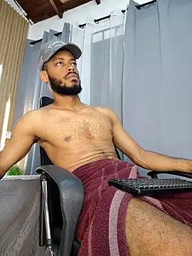 Oliver_bigblack_cock webcam