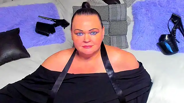 MilanaBiegert webcam