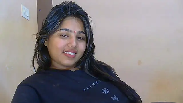 Cute-Simmi69