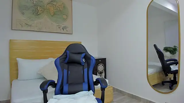 tiffanny_doll_ webcam