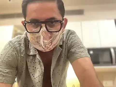 slavekinky001 webcam