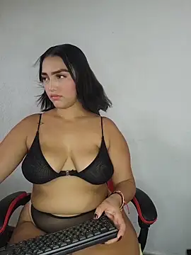 Mia_em webcam