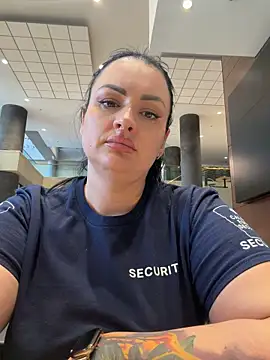 Simona_love777 webcam