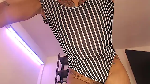 michellatinhot webcam