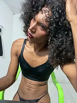 lau_sil live sex cam