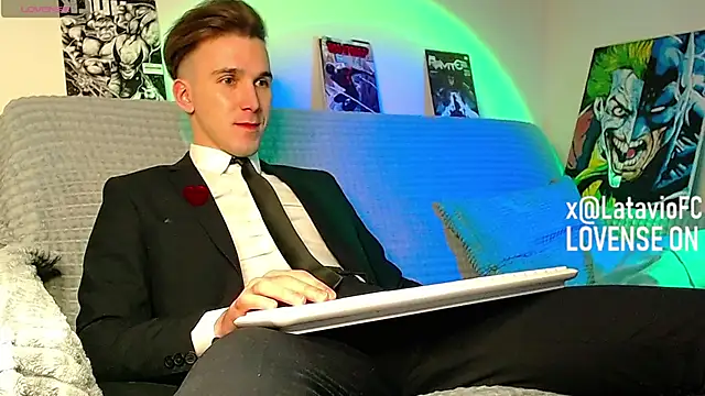 midnighter_ - Midnighter_'s free webcam - UK Sex Cams