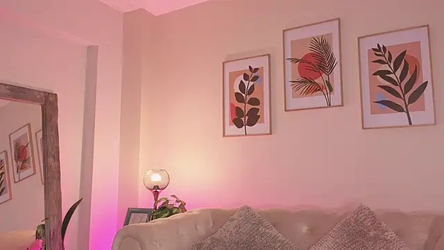 DahianaWalcott webcam