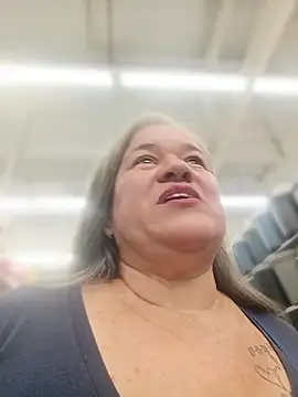 CheekySnowQueen_69 webcam