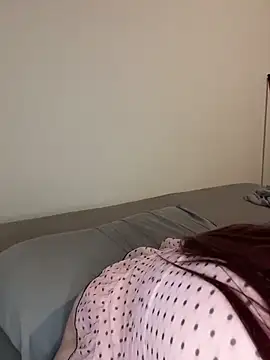 LittleChaosQueen webcam