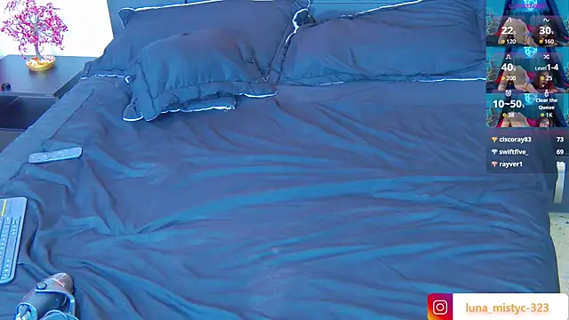 lunamistyc - Lunamistyc's free webcam - UK Sex Cams