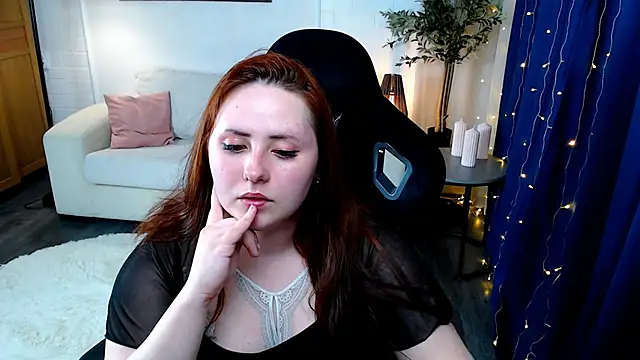 Hennessy_bunny webcam