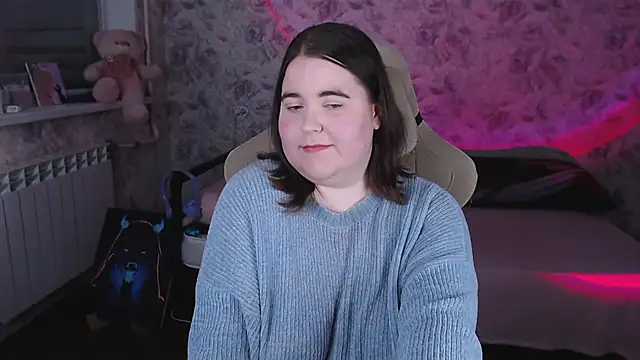 Estelle_Hicks webcam