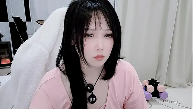 美女Evangelin-e在线直播