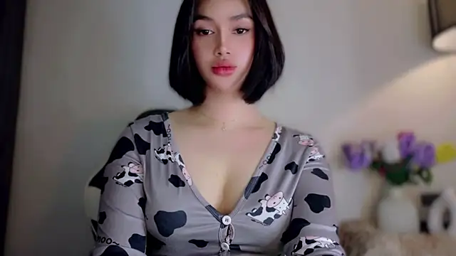 Anna_HollyDoll webcam