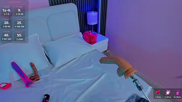 Clawdeen__wolf webcam